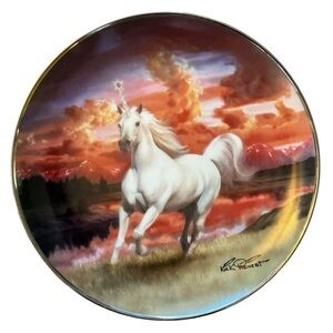 VINTAGE Franklin Mint Mystical Diamond Unicorn Plate‎